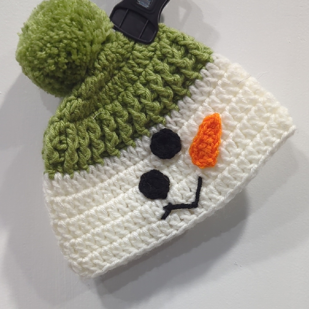 Green and White Snowman Beanie